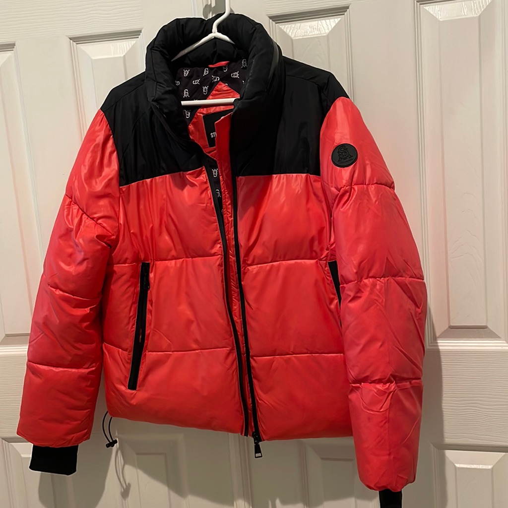 Steve Madden Puffer